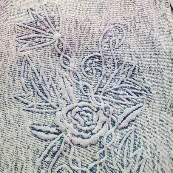 DAILY JEANS NY SZ 11/12 VINTAGE Acid Washed Stretch Embroidered Jeans - Picture 7 of 12